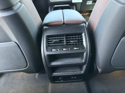 New 2026 BMW X5 sDrive40i w/ M Sport Package image 17