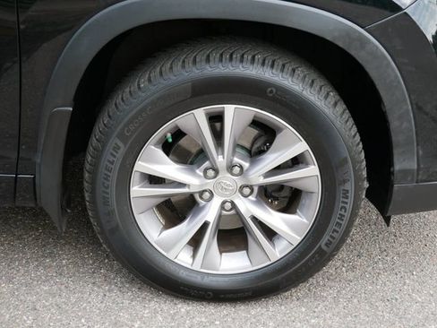 Used 2015 Toyota Highlander XLE AWD/4WD image 7