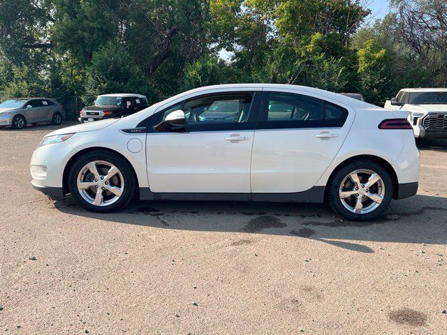 Used 2012 Chevrolet Volt Premium w/ Premium Trim Package FWD image 2