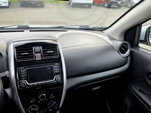 Used 2018 Nissan Versa SV w/ SV Special Edition Package FWD image 36