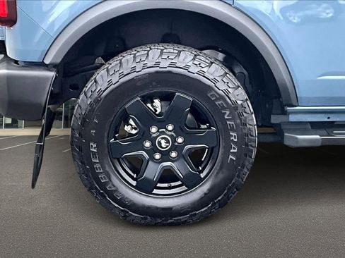 Used 2025 Ford Bronco Big Bend w/ Black Appearance Package image 36