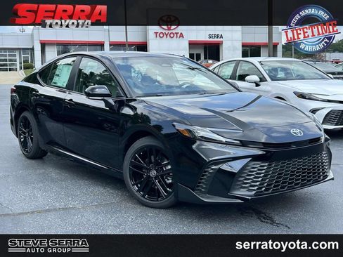 New 2026 Toyota Camry SE w/ Convenience Package FWD image 1