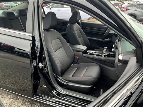 Certified 2024 Nissan Altima 2.5 SV w/ SV Premium Package image 23