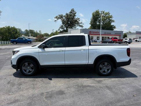 Used 2025 Honda Ridgeline TrailSport image 26