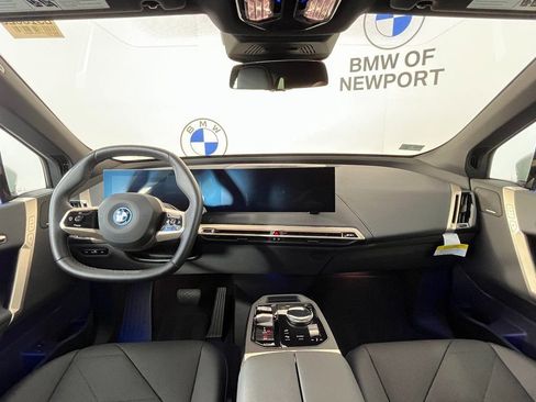 Certified 2025 BMW iX xDrive50 image 12