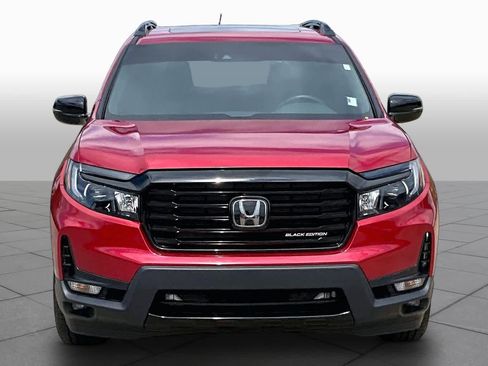 Used 2025 Honda Passport Black Edition image 4