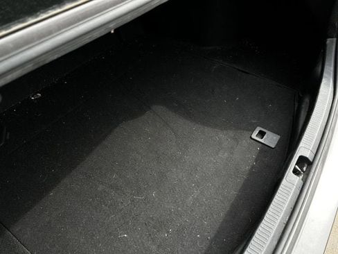 Used 2021 Toyota Camry SE image 29