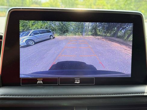 Used 2021 Chevrolet Tahoe LT w/ Rear Media and Nav Package AWD/4WD image 11