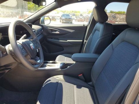 New 2026 Buick Envista Preferred image 18