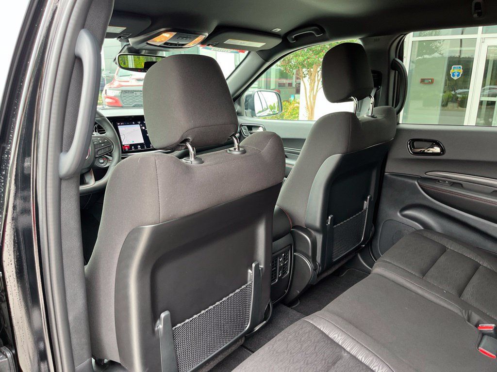 Used 2027 Dodge Durango GT w/ Blacktop Package AWD/4WD image 15