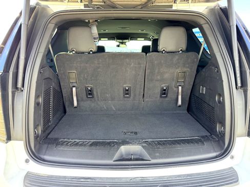 Used 2025 Chevrolet Tahoe LT image 8