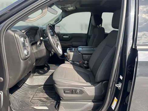 Used 2020 GMC Sierra 1500 Elevation w/ Elevation Value Package image 9