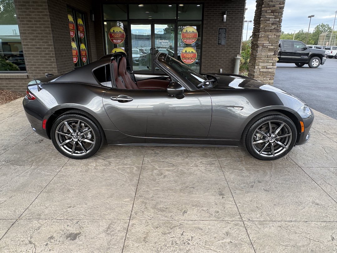 Used 2018 MAZDA MX-5 Miata RF Grand Touring RWD image 28