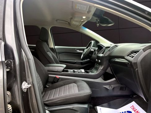 Used 2020 Ford Edge SE AWD/4WD image 13