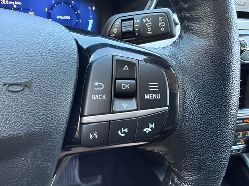 Certified 2021 Ford Escape SEL w/ Technology Package AWD/4WD image 21