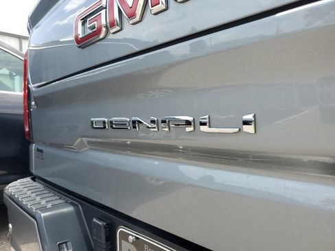 Used 2024 GMC Sierra 1500 Denali w/ Denali Reserve Package AWD/4WD image 8