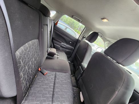Used 2024 Mitsubishi Outlander Sport AWD image 8