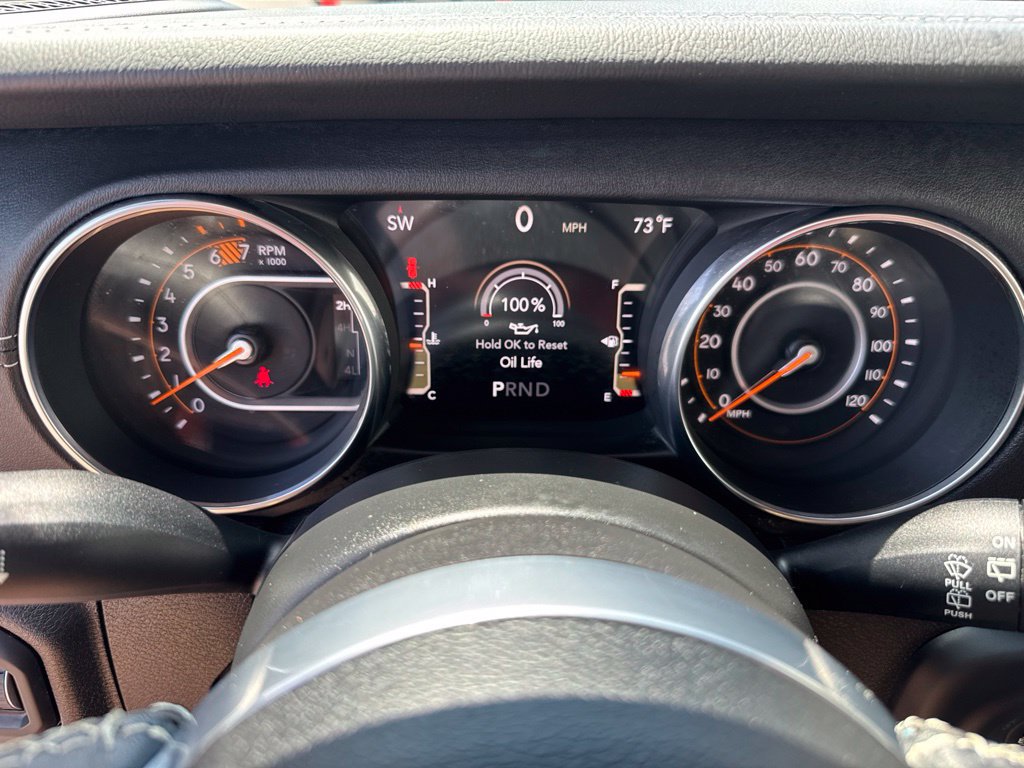 Used 2019 Jeep Wrangler Unlimited Sahara AWD/4WD image 32