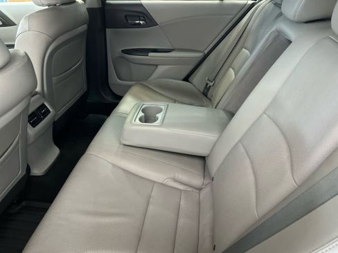 Used 2013 Honda Accord EX-L image 5