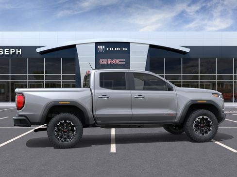 New 2026 GMC Canyon AT4 w/ Technology Plus Package AWD/4WD image 29