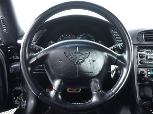 Used 1998 Chevrolet Corvette Convertible w/ Memory Pkg image 12