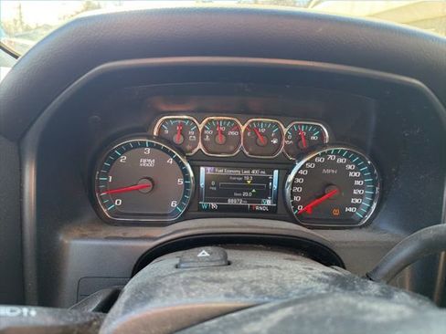 Used 2018 Chevrolet Silverado 1500 LT w/ All Star Edition image 9