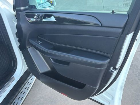 Used 2019 Mercedes-Benz GLE 400 GLE 400 image 10