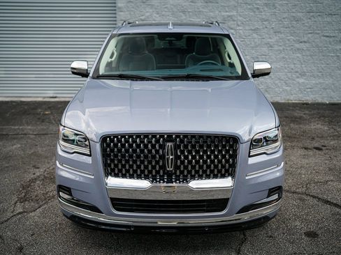 Used 2024 Lincoln Navigator Black Label image 5