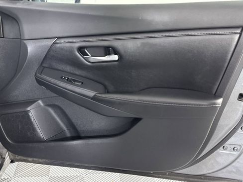 Certified 2021 Nissan Sentra SV w/ Trunk Package FWD image 31