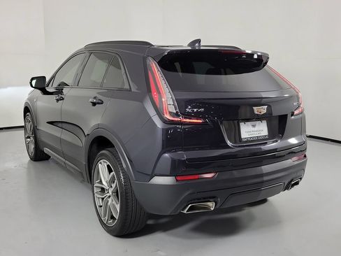 Used 2023 Cadillac XT4 Sport FWD image 4
