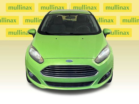 Used 2015 Ford Fiesta SE w/ Equipment Group 201A FWD image 15