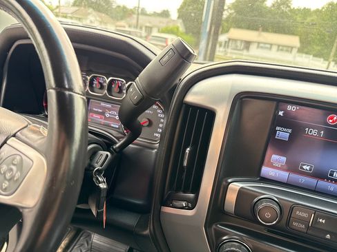 Used 2015 GMC Sierra 1500 SLE w/ SLE Value Package AWD/4WD image 28