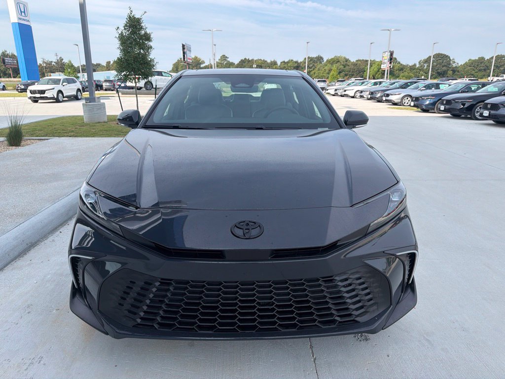 Used 2026 Toyota Camry SE w/ Multimedia Upgrade Package FWD image 2