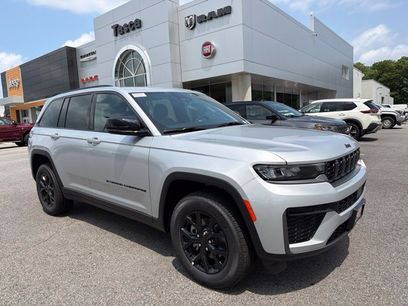 New 2026 Jeep Grand Cherokee Altitude