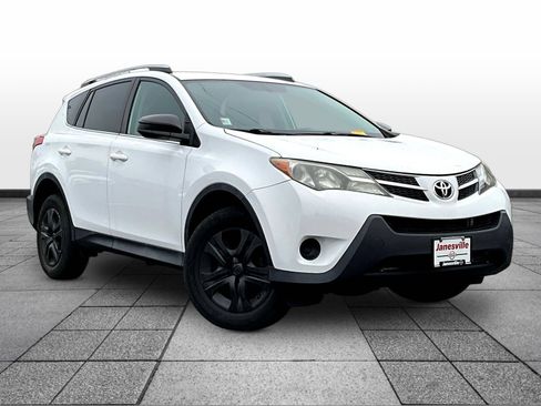 Used 2014 Toyota RAV4 LE AWD/4WD image 1