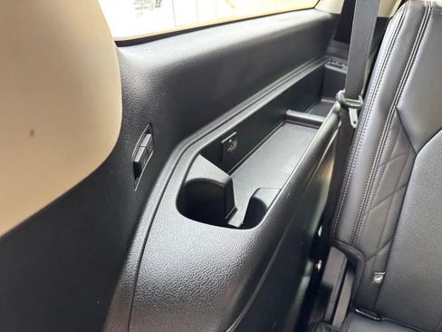 Used 2019 Ford Expedition Max Platinum AWD/4WD image 38