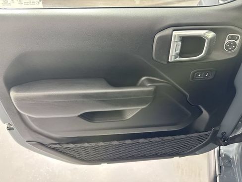 Used 2026 Jeep Gladiator Rubicon AWD/4WD image 20