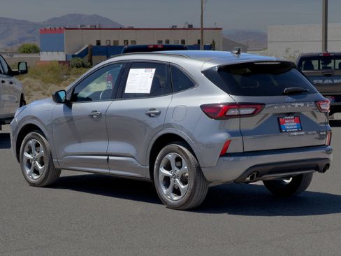 Used 2024 Ford Escape ST-Line image 3