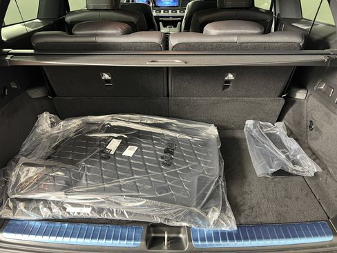 New 2026 Mercedes-Benz GLS 450 4MATIC image 25