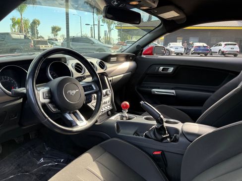 Used 2018 Ford Mustang GT image 15