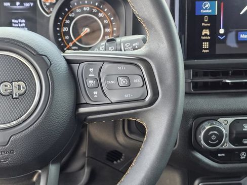 Used 2024 Jeep Wrangler Unlimited Sport AWD/4WD image 25