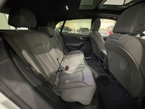 Used 2019 Audi Q8 Premium Plus w/ Premium Plus image 51