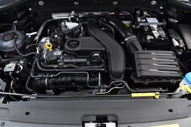 New 2026 Volkswagen Taos SE AWD/4WD image 27