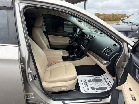 Used 2015 Subaru Outback 3.6R Limited image 13
