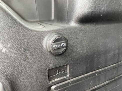 Certified 2025 Jeep Wrangler Unlimited Sahara AWD/4WD image 41