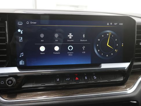 Used 2024 Chevrolet Silverado 2500 LT image 49