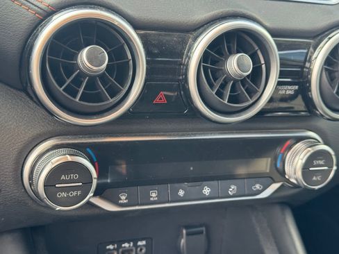 Certified 2021 Nissan Sentra SR image 19