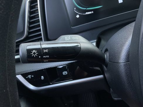 Used 2025 Kia Sportage LX FWD image 27