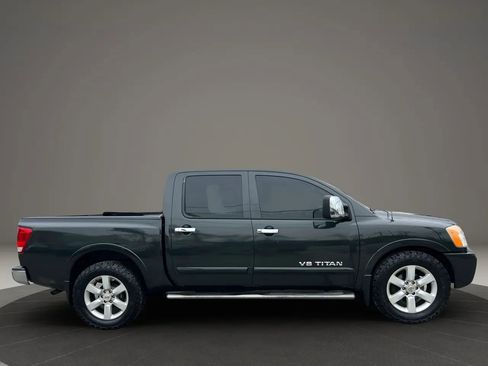 Used 2008 Nissan Titan LE w/ Tow Pkg image 4
