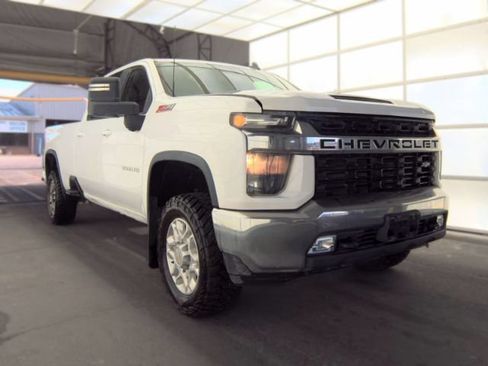 Used 2023 Chevrolet Silverado 3500 LT w/ Convenience Package AWD/4WD image 1